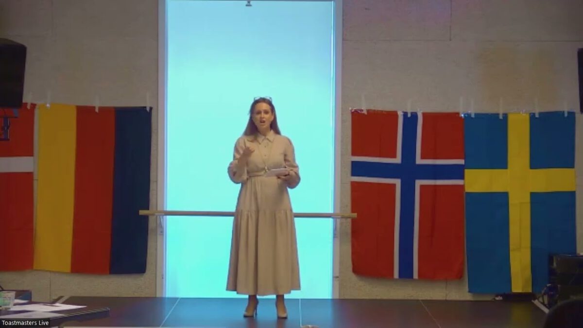 Mikaela wins the District Evaluation contest at Aarhus, Denmark
